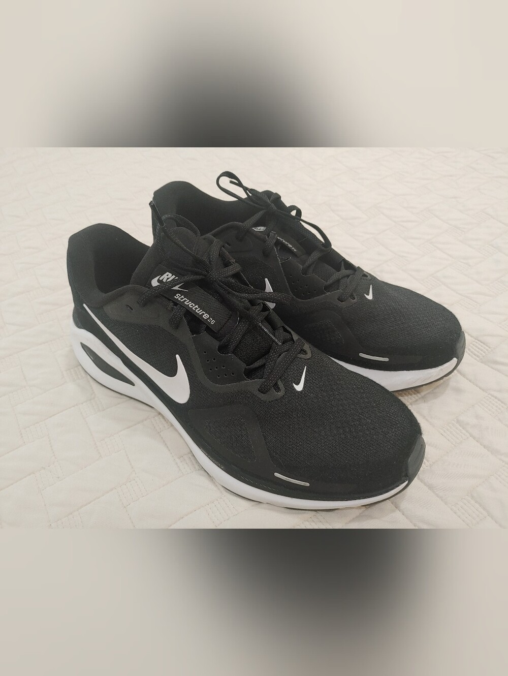 Nike ReactX Structure 26 Men's Size 12 Black White Like New Condition